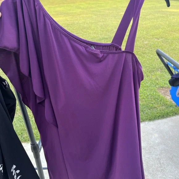 Elegant One-Shoulder Purple Blouse - Picture 3 of 5